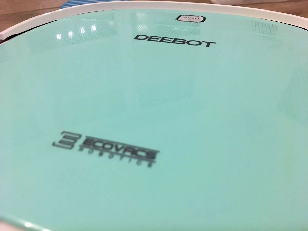 ECOVACS DEBOOT Mini: Saugroboter im Detail
