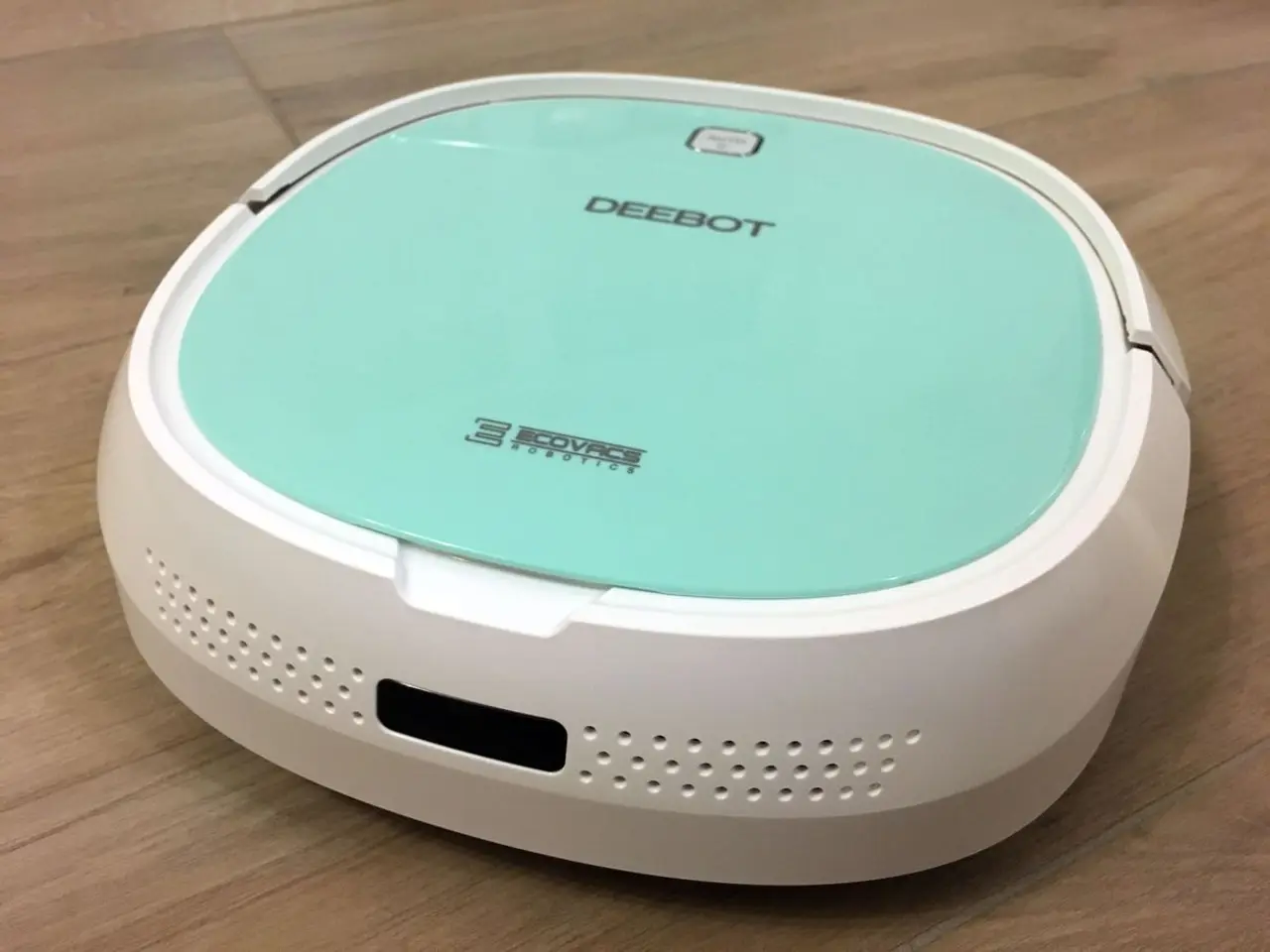 ECOVACS DEBOOT Mini Saugroboter Test: Automatische Hilfe gegen die Tierhaare?